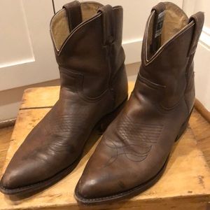 Frye ankle boots. Billy Short